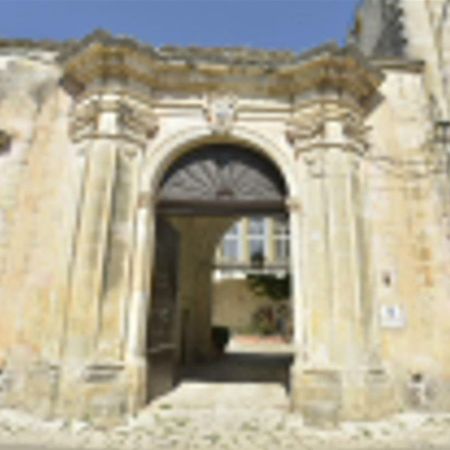 Palazzo Scarciglia - Dimora D'Epoca Bed and Breakfast Minervino di Lecce Exteriör bild