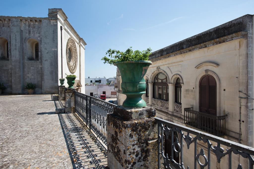 Palazzo Scarciglia - Dimora D'Epoca Bed and Breakfast Minervino di Lecce Exteriör bild